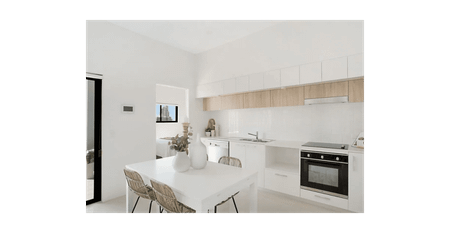 Modern Broadbeach Apartment-opposite Pacific Fair - Photo 4