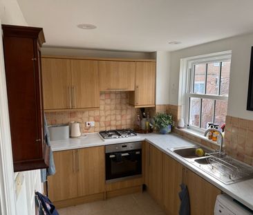 Room in a Shared House, Caxton Mews, TW8 - Photo 5