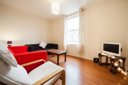 3 Bed - Grimthorpe Terrace, Headingley, Ls6 - Photo 2