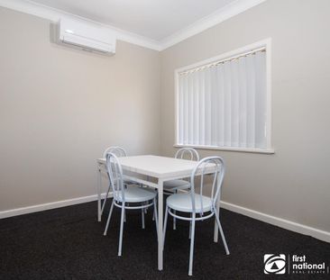 FULLY FURNISHED APARTMENT - Photo 1