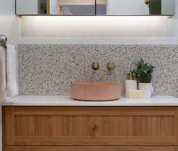 4 Lee Court, Everton Hills QLD 4053 - House For Rent | Domain - Photo 1