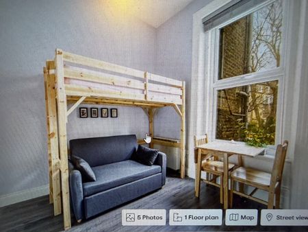 Studio Flat, Very Near Warwick Road Area, SW5 - Photo 2