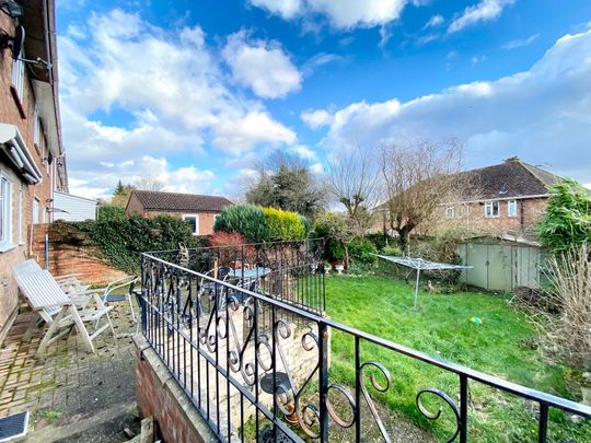 St Mildreds Road, Norwich - Photo 1