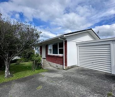Refreshed & Ready For New Tenants! - Photo 1
