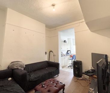 109 Agincourt Avenue, Belfast, BT7 1QD - Photo 2