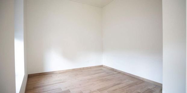 Appartement te huur in Wijnegem voor € 1.050 met 2 slaapkamers - Photo 1