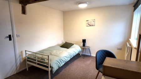 2 bedroom flat to rent - Photo 5