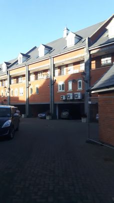 1 bed flat to rent in Albany Gardens, Colchester - Photo 1