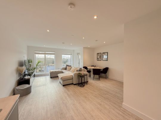 1 bed penthouse to rent in Edinburgh House, Stevenage, Hertfordshire, SG2 8DW - Photo 1