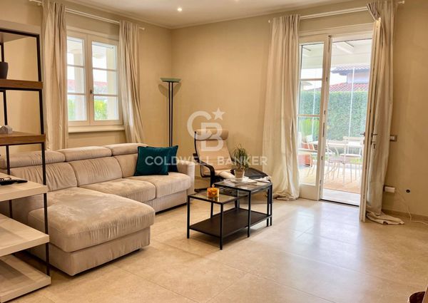 Villa in Affitto a Forte dei Marmi