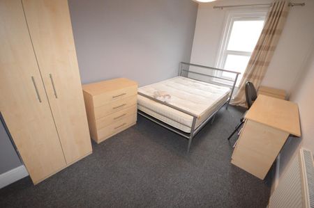 6 bedroom apartment to rent - Photo 3