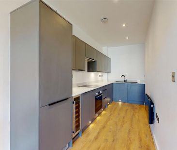 2 bedroom flat to rent - Photo 4