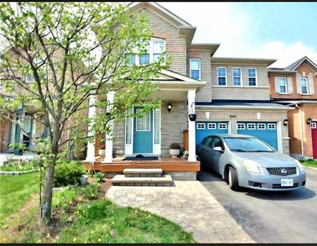 For Lease - 3881 Brinwood Gate, Mississauga, Ontario - Photo 4