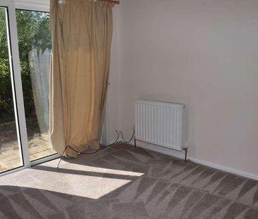 Sandpiper Drive, Weston-super-mare, BS22 - Photo 2
