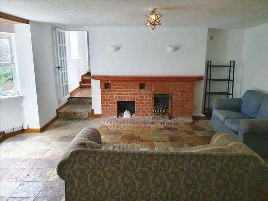 3 bedroom apartment to rent - Photo 1