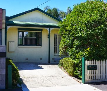1/125 Lord Street, Richmond VIC 3121 - House For Rent | Domain - Photo 6