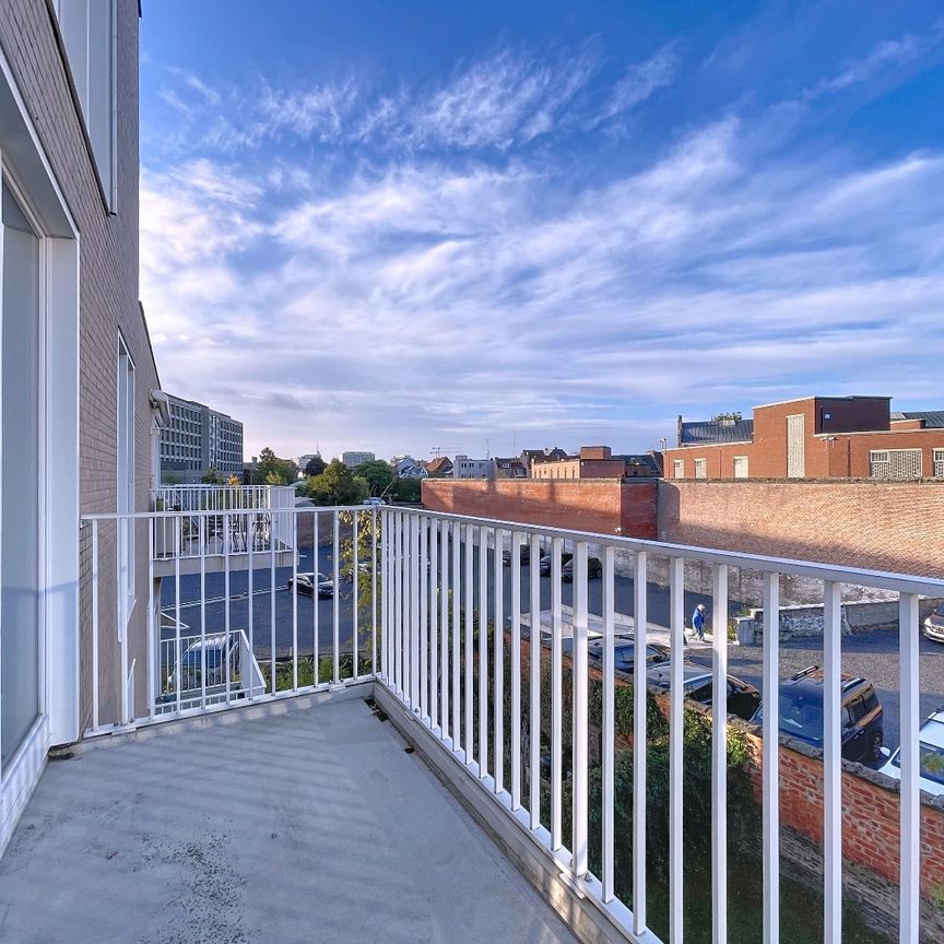 Appartement te huur in Gent - Photo 1