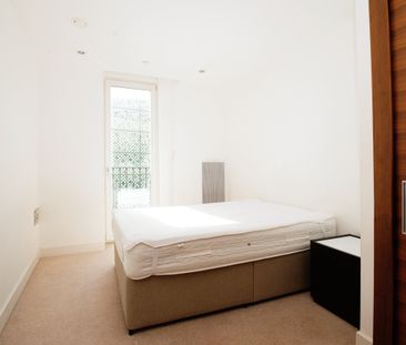 Hayes Apartments, Yr Aes, Caerdydd, CF10 - Photo 5