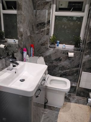 Room in a Shared House, Windmill Lane, NG3 - Photo 1