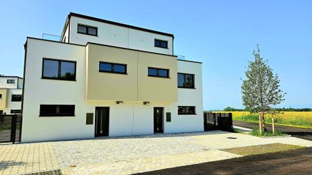 Mietkauf: Exklusive große Doppelhaushälfte auf Eckgrundstück - Modern - Lichtdurchflutet - Foto 3