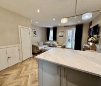 Christmas Place, The Staiths, Gateshead - Photo 6