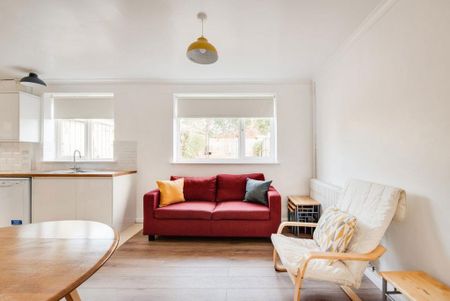 4 bedroom house to rent - Photo 3