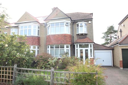Greencourt Gardens, Croydon CR0 - Photo 3