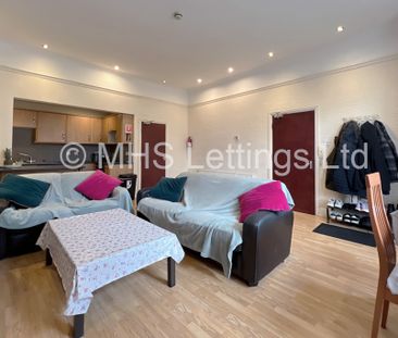 2 Bedroom Ground Floor Flat for rent in Hyde Park Road - Photo 3