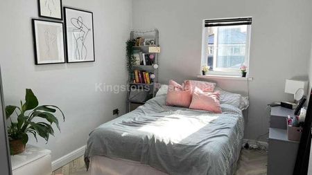 City Road, Cardiff, CF24 - Photo 4