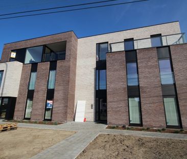 Prachtig gelijkvloers nieuwbouwappartement met ruim terras en onder... - Photo 4