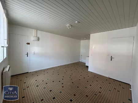Location Appartement 1 pièce 22m² BEAUVAIS 60000 - Photo 4