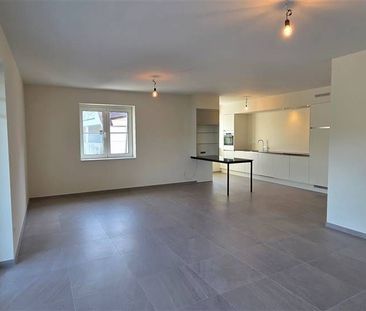 Appartement te huur - Photo 1