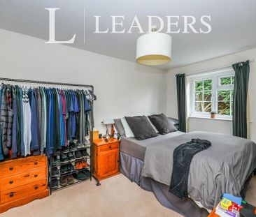 4 bedroom house to rent - Photo 1