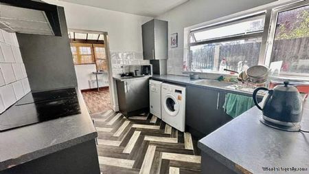 1 bedroom property to rent in Rushden - Photo 3