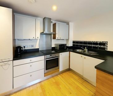 1 bedroom flat to rent - Photo 4