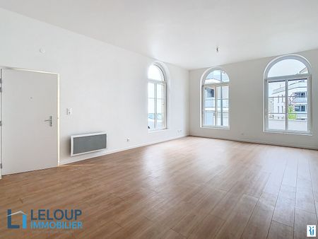 Location Appartement 4 pièces 92m² ROUEN 76000 - Photo 2