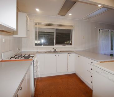 Emerald Beach, 53 Fishermans Drive - Photo 3