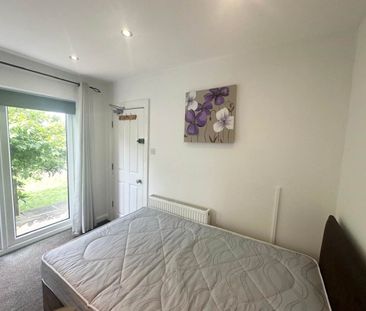 Burley Road (Room 2), Burley, Leeds - Photo 5