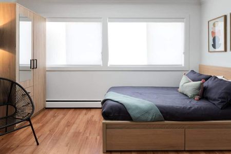 Edmonton Furnished Studio Rental in Oliver - Chic and Luxury studio suite in the heart of Oliver Downtown! - Photo 4