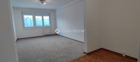 Kiadó újszerű állapotú panel lakás - Székesfehérvár - Photo 3