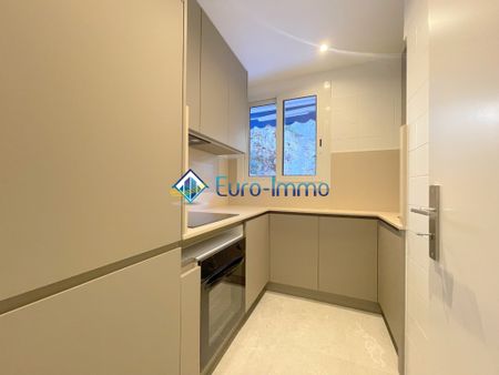 Location Appartement 1 pièce 25m² BEAUSOLEIL 06240 - Photo 5