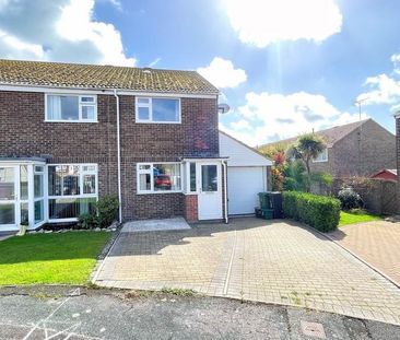 2 bedroom end of terrace house to rent - Photo 3