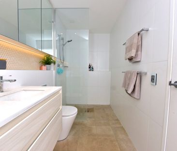 103/13 Lynn Avenue, Point Frederick, NSW 2250 - Photo 4