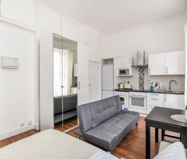 Studio to rent - Photo 2