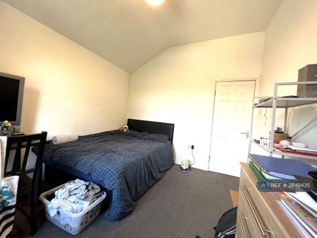 5 bedroom terraced house to rent - Photo 2