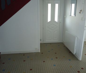 Location Maison 5 pièces 83m² COULANGES LES NEVERS 58660 - Photo 6
