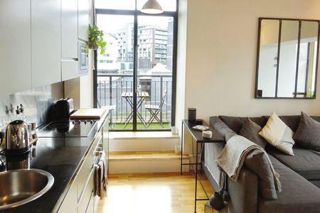 2 bedroom apartment to rent - Photo 4