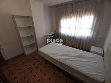 Piso en alquiler en Calle del Prado - Photo 5