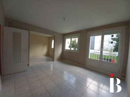 Location Appartement 4 pièces 73m² COUERON 44220 - Photo 2