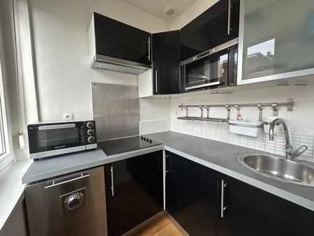 Location Appartement 2 pièces 40m² LILLE 59000 - Photo 4